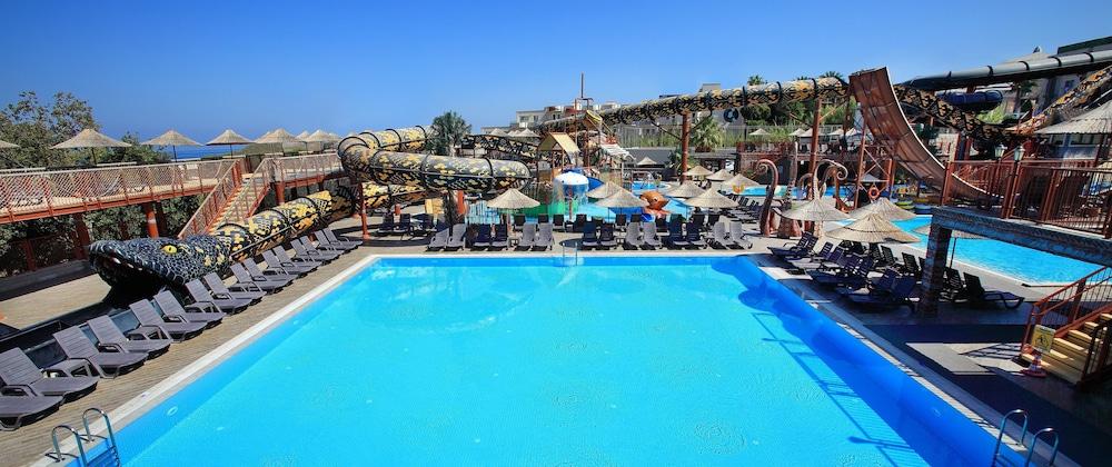 מלון יאליקאבאק Cactus Mirage Family Club מראה חיצוני תמונה